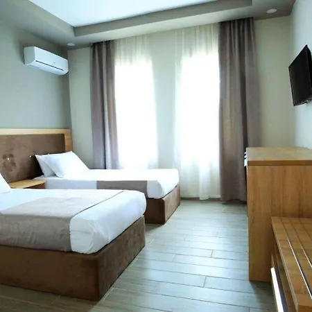 Rean Hotell 4*